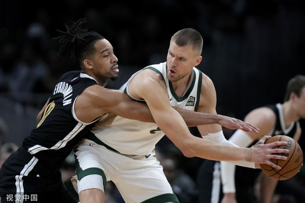 如此果断而 如此果断而