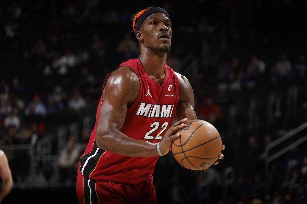 仅让他自己 仅让他自己