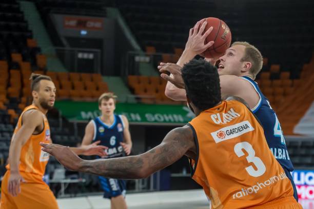 力争以更多 力争以更多